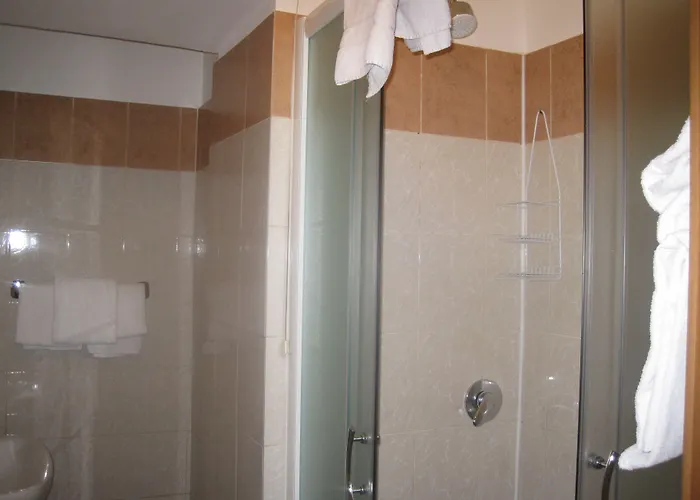 Bel Sit Hotel 2*