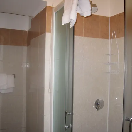 Bel Sit Hotel 2*